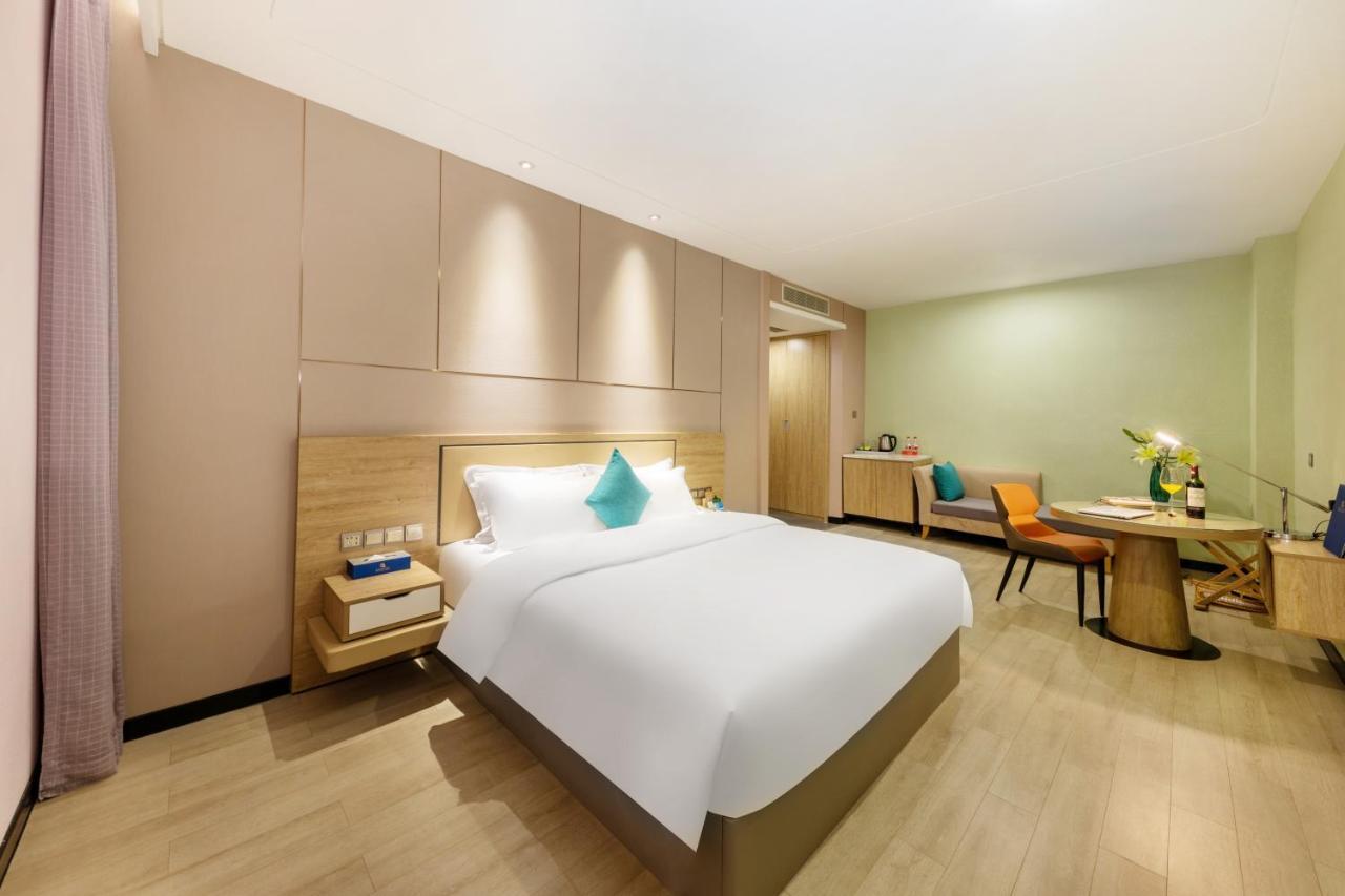 Qianhai Holiday Hotel Шънджън Екстериор снимка