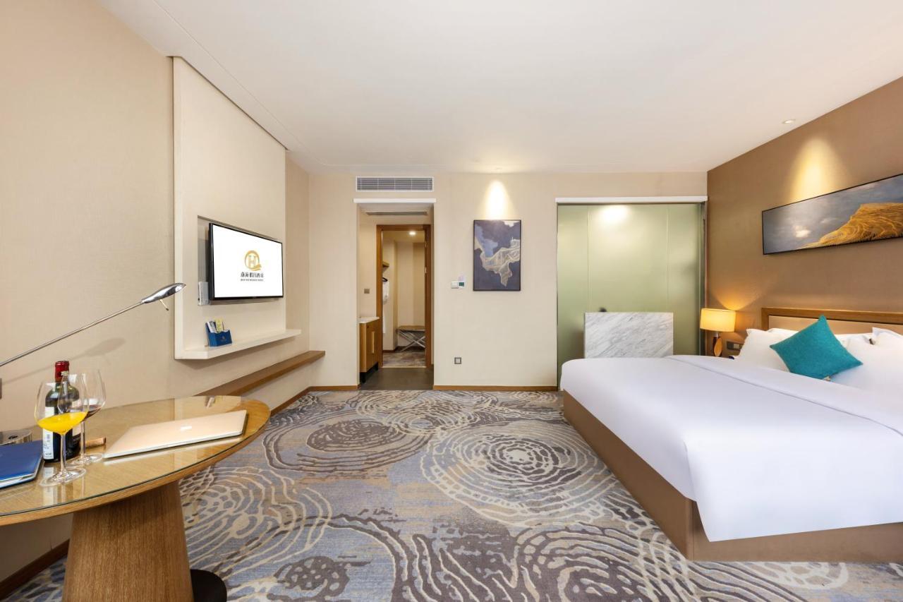 Qianhai Holiday Hotel Шънджън Екстериор снимка
