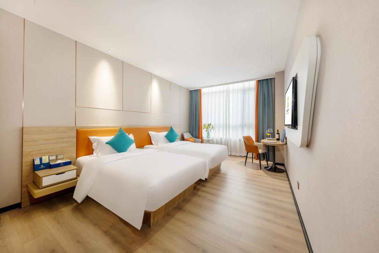 Qianhai Holiday Hotel Шънджън Екстериор снимка