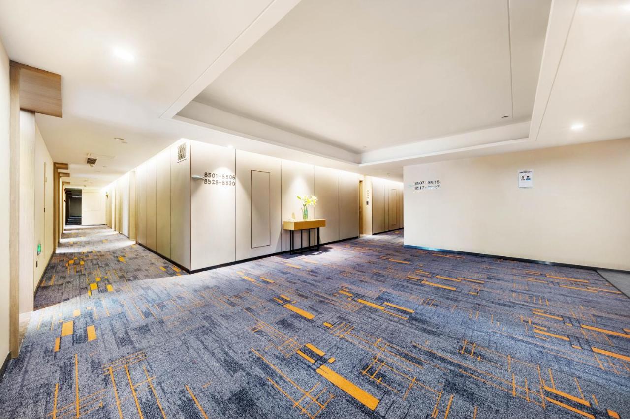 Qianhai Holiday Hotel Шънджън Екстериор снимка