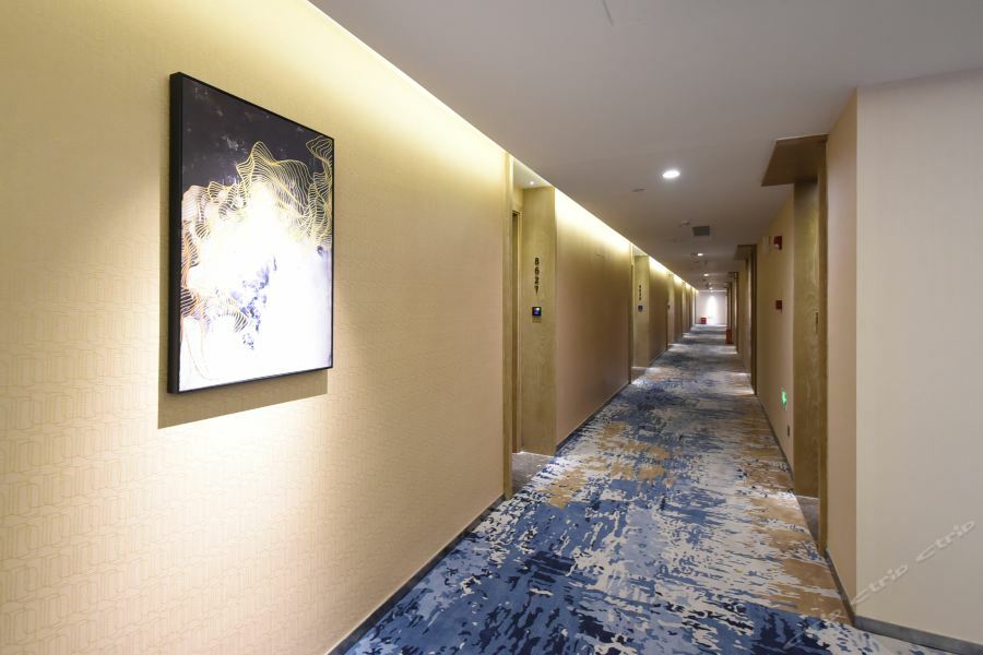Qianhai Holiday Hotel Шънджън Екстериор снимка